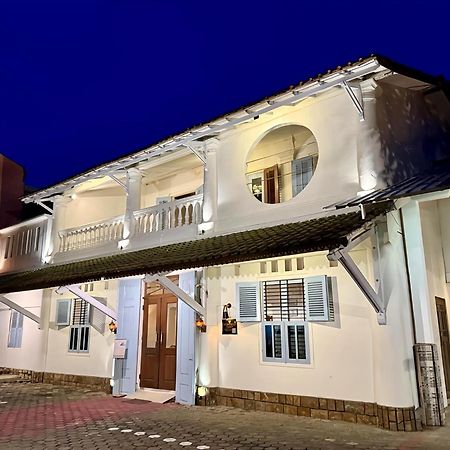 The Raden Patah Heritage Kota Lama Semarang Kültér fotó