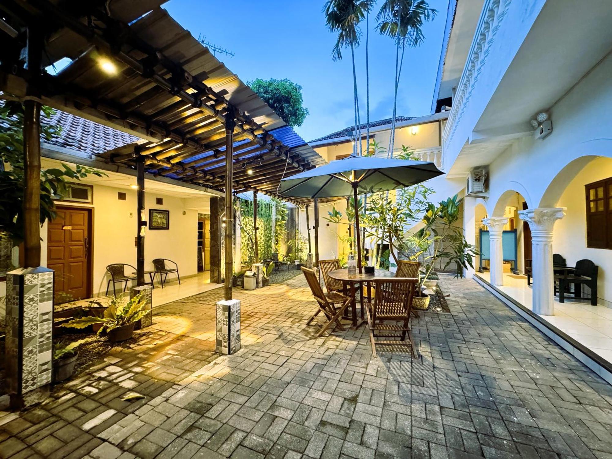 The Raden Patah Heritage Kota Lama Semarang Kültér fotó